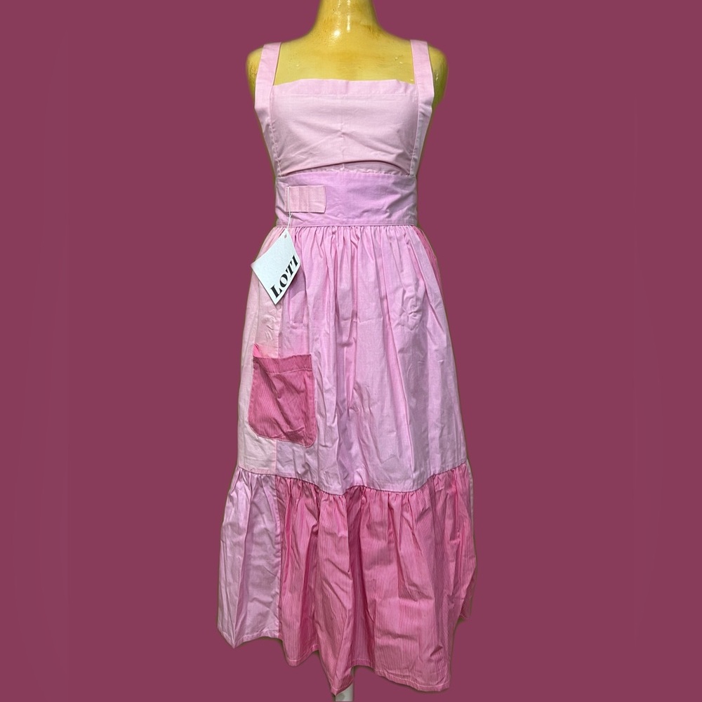 🎀💄Pink Apron Dress💄🎀